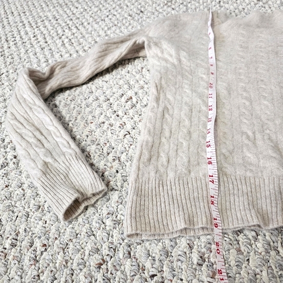 Cable Knit 100% Cashmere Sweater - Size S (Junior's) - Picture 9 of 10